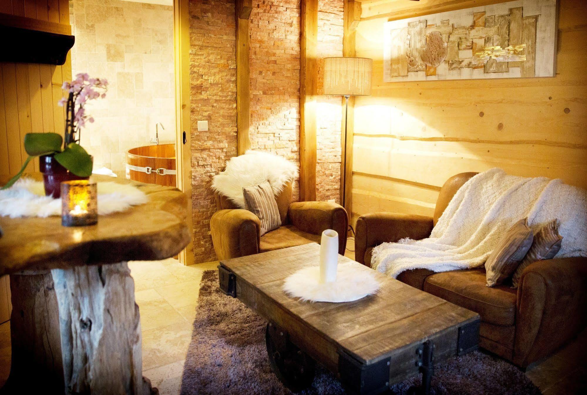 Domaine Du Haut Jardin Hotel & Chalets Spa Prive Rehaupal Exterior photo