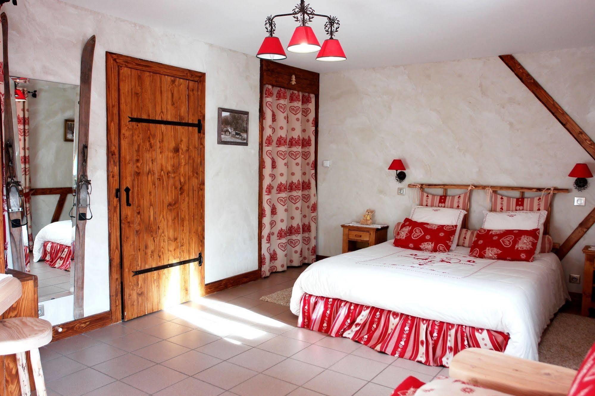 Domaine Du Haut Jardin Hotel & Chalets Spa Prive Rehaupal Exterior photo